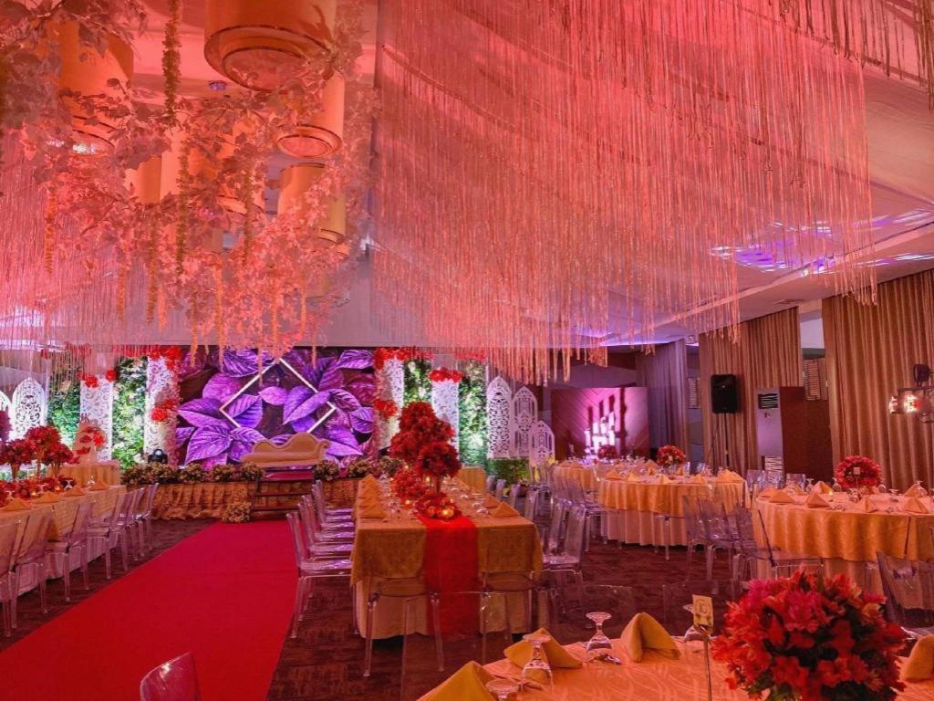 District 21 Hotel Iloilo City Bagian luar foto