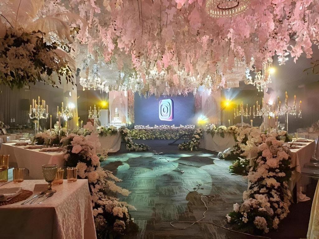 District 21 Hotel Iloilo City Bagian luar foto